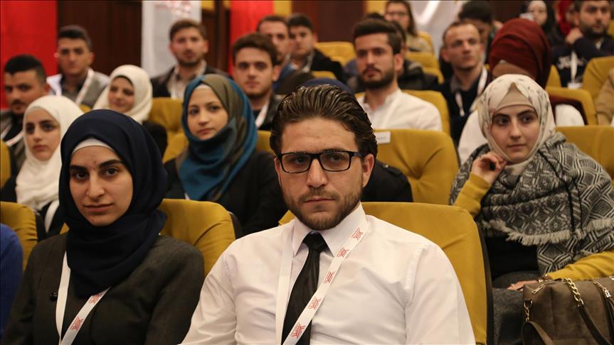  جامعات تركية توفر منح للأجانب 