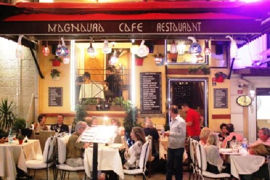  ‪Magnaura Cafe & Restaurant‬