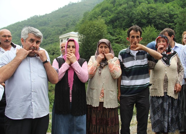 قرية تركية تتحدث بلغة العصافير