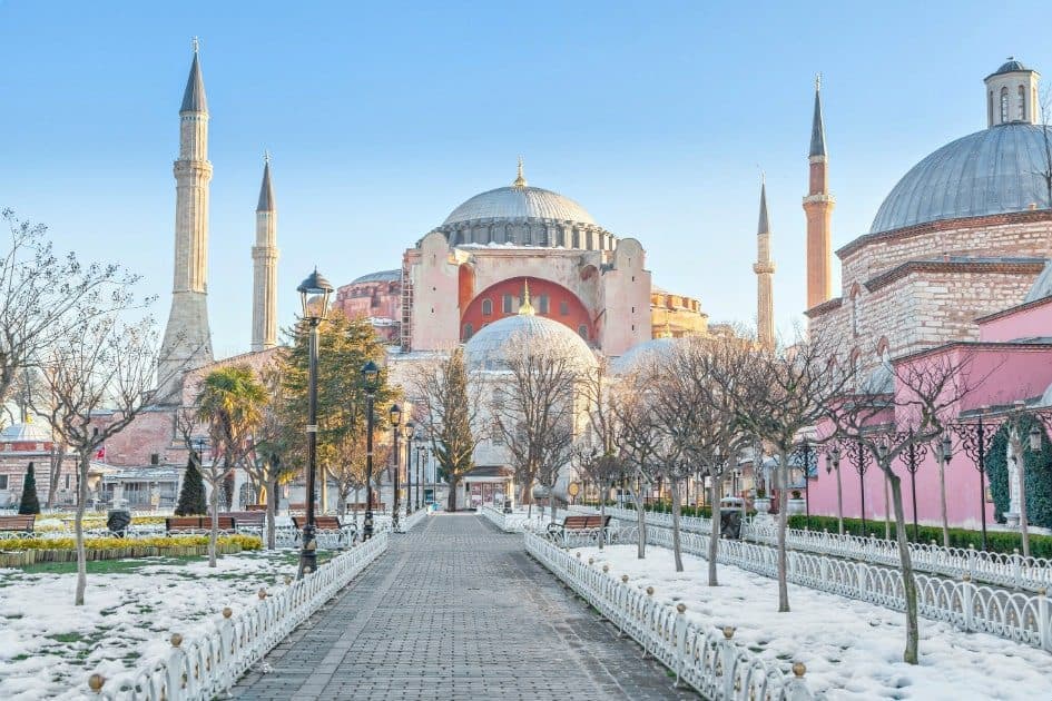 مزايا السياحة في اسطنبول تركيا