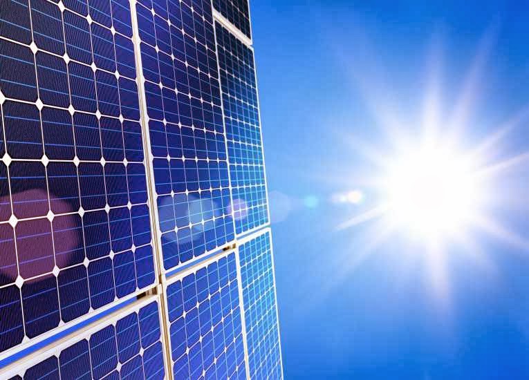 تكلفة إنشاء محطة توليد كهرباء بالطاقة الشمسية