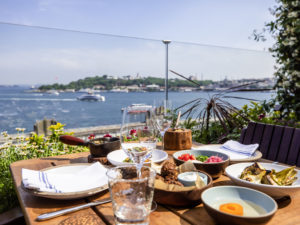 تطبيق هلا مطعم اسطنبول